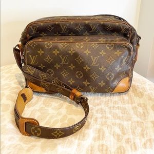 Sold Sold Sold Louis Vuitton sac Nile
